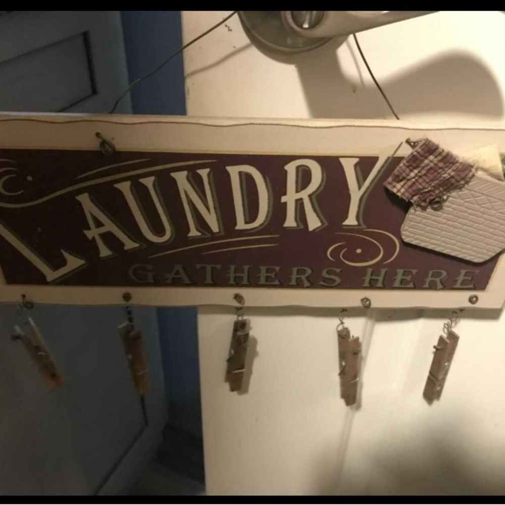 Laundry Sign with Clothespins